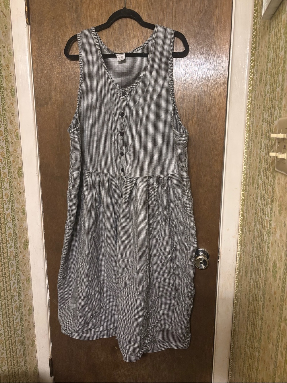 Vintage Sleeveless Button-Front Black and White Gingham Dress